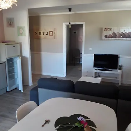 La Bergeronnette Дом отдыха Виас